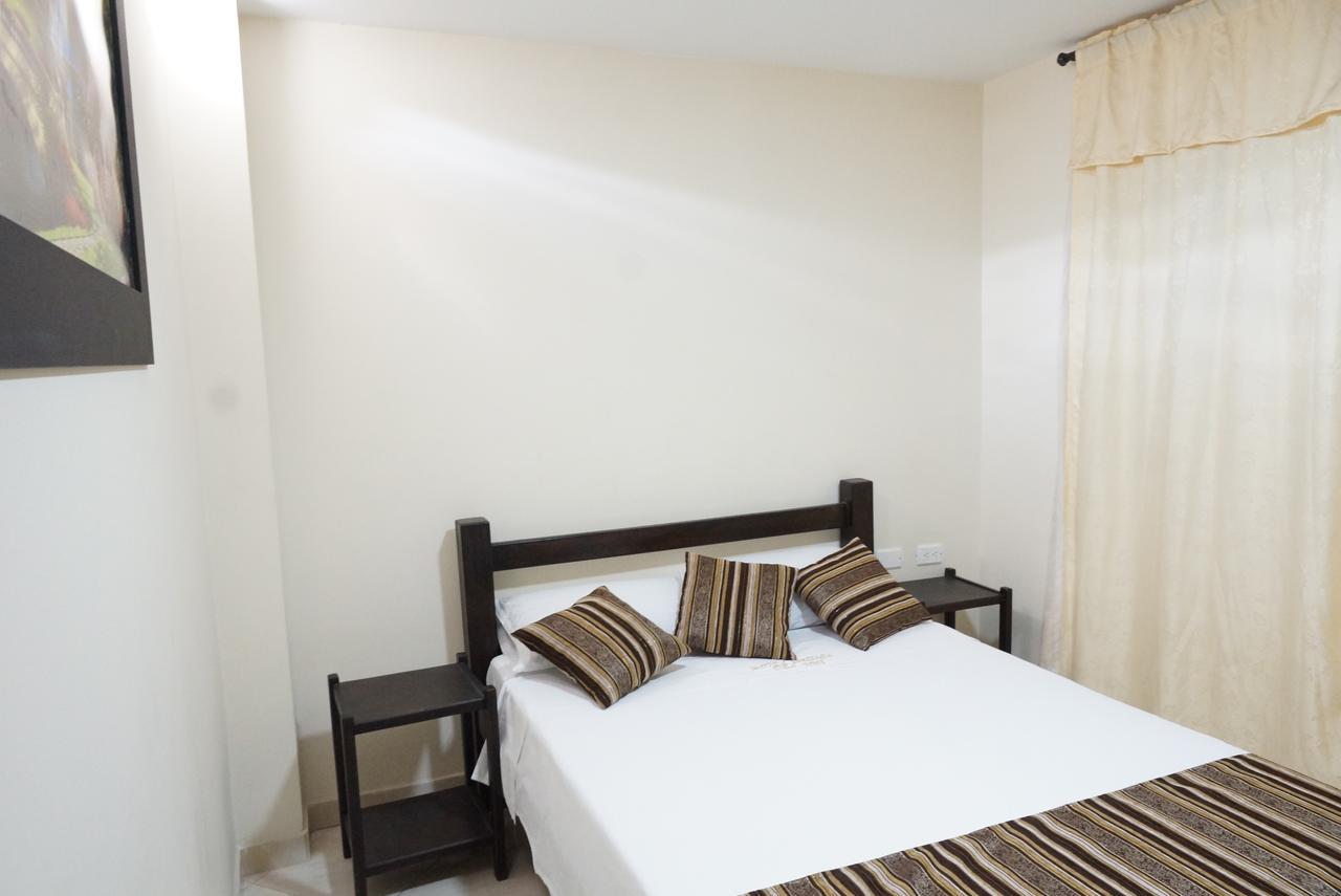 Hotel Esmeralda 2*
